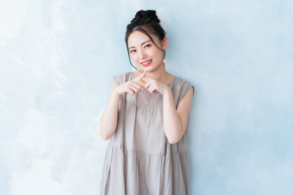 セラミック矯正で出っ歯を治療すると後悔する?